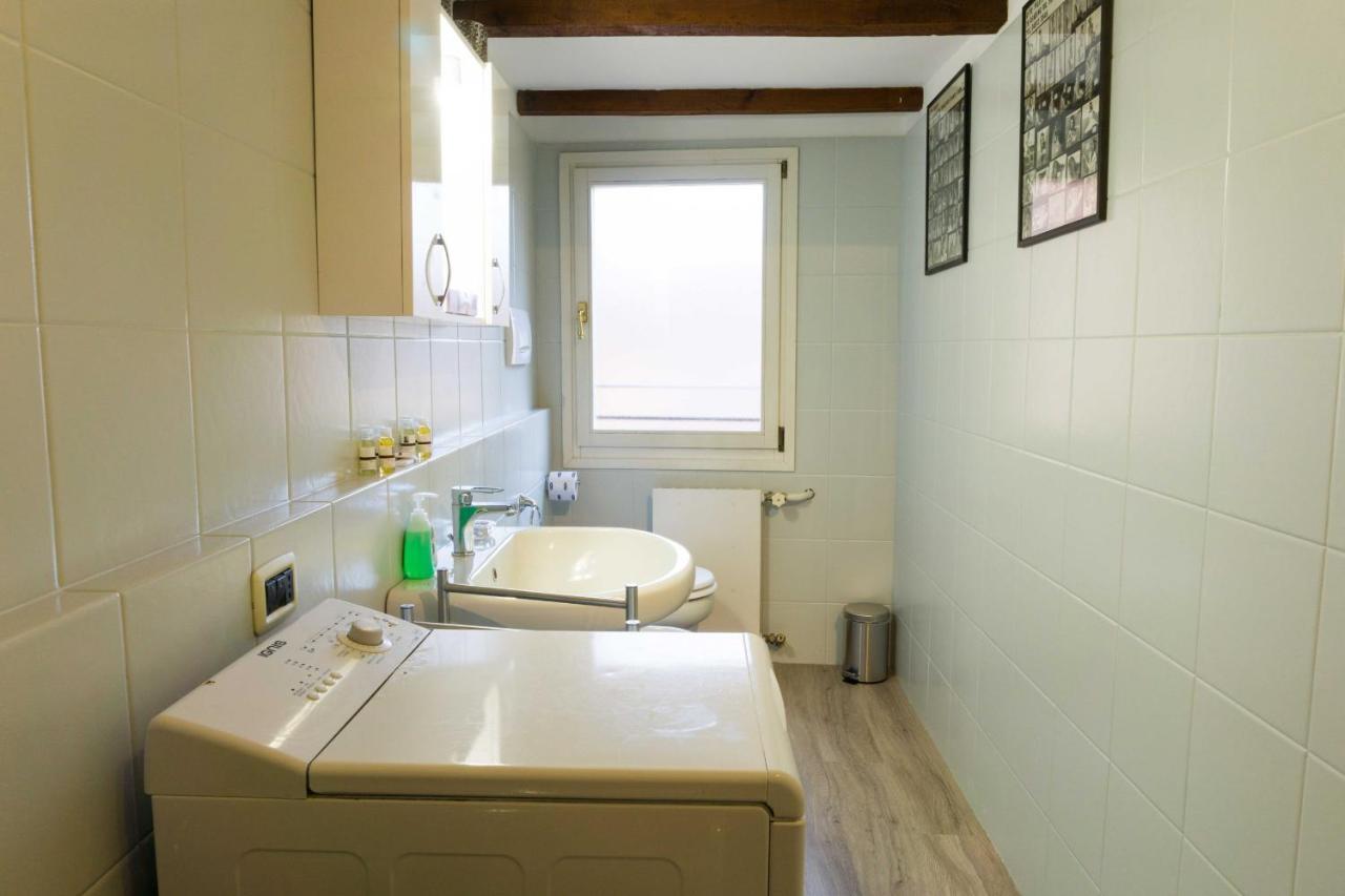 Casa Garisenda By Wonderful Italy Apartment โบโลญญา ภายนอก รูปภาพ